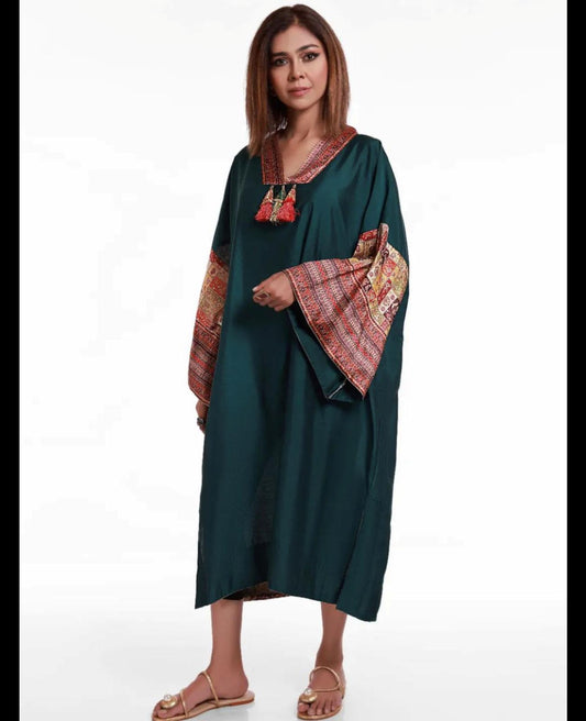 Green Kaftan with Chinese Sleeves and Cultural Tassels